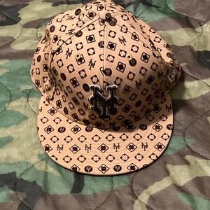 Men's Yankees new ear size 7 1/2 fitted baseball‎ cap